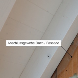 Detail des Abschirmgewebes am Dachanschluss